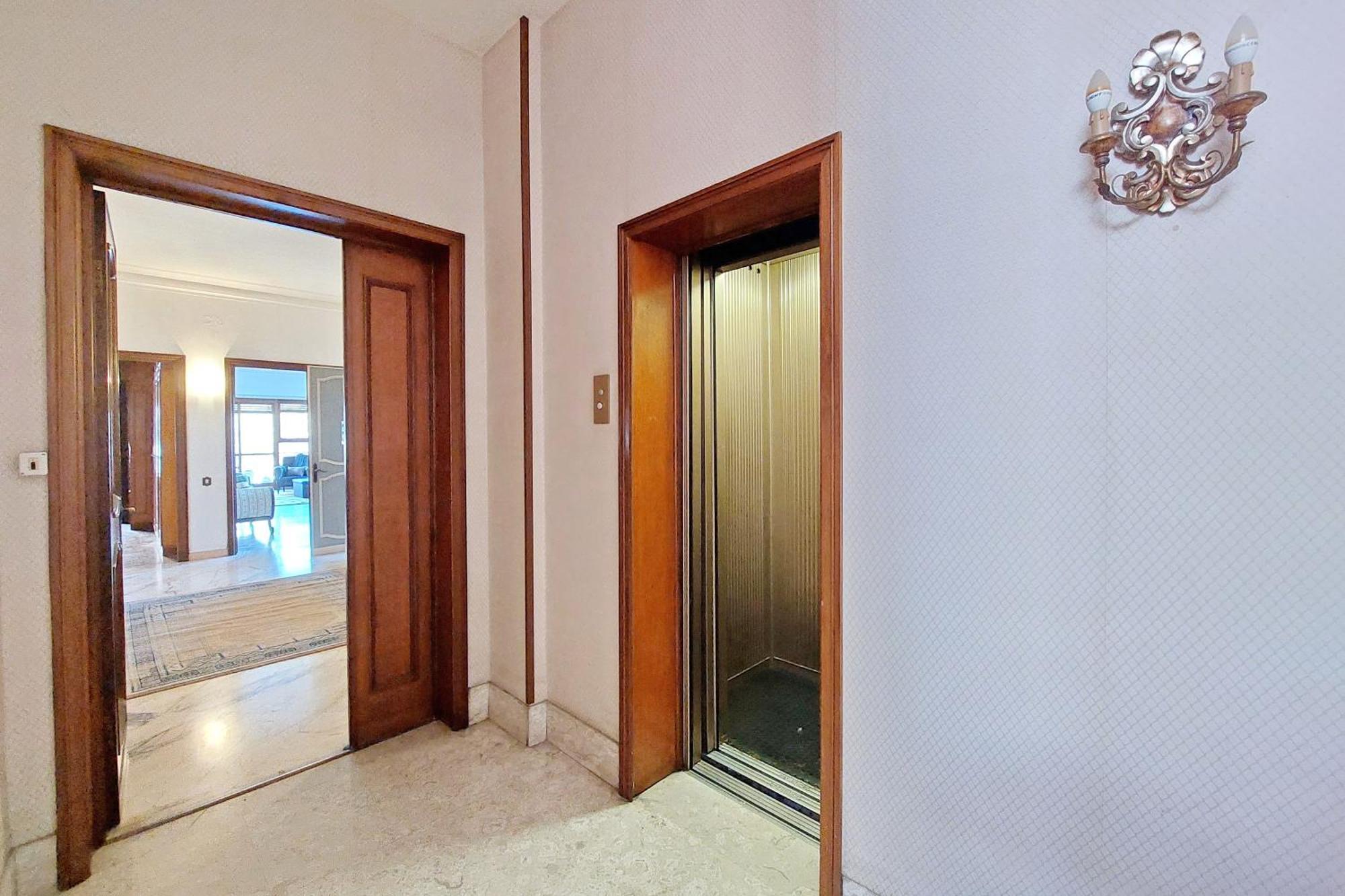 Anastasio Spacious Apartment *